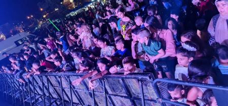 سخنين - الفنان امير دندن يتألق بافتتاح فعاليات العيد في بلدنا 